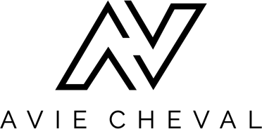 Avie Cheval logga